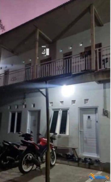 Kost depan